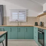 Sofita Sea View Apartment, By Tk Property Management